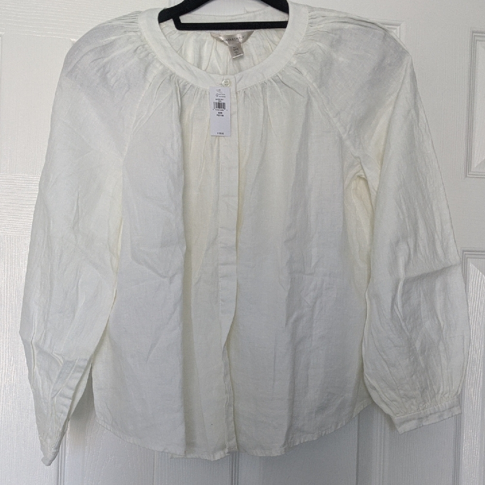 Banana Republic White Buttoned Bib Collar Blouse